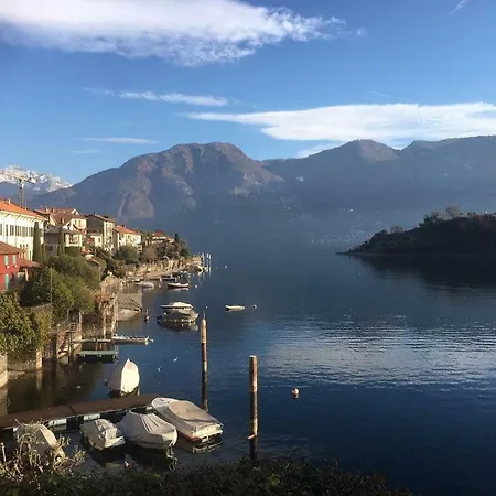 State Of The Art With 180 Degree Panoramic View, Pool And Sleeping Up To 10 Guests By Italian * Como