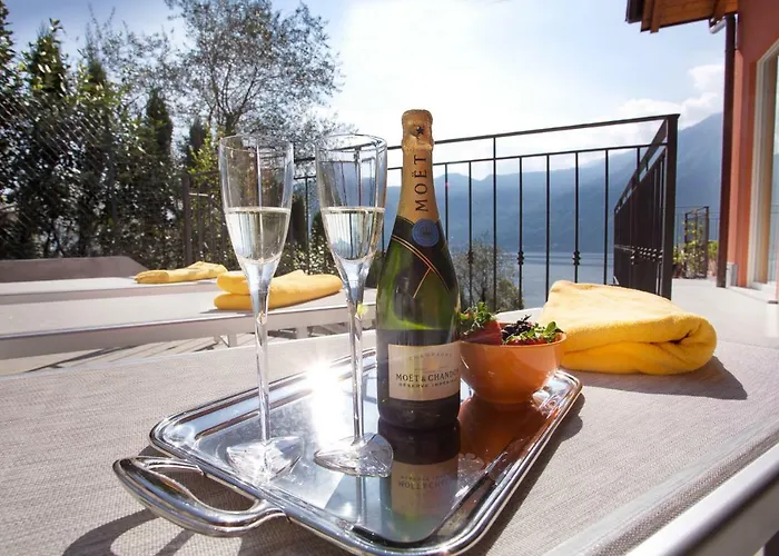 Apartamento State Of The Art With 180 Degree Panoramic View, Pool And Sleeping Up To 10 Guests By Italian *